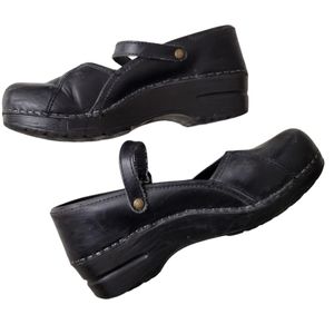 Sanita Mary Jane Clogs